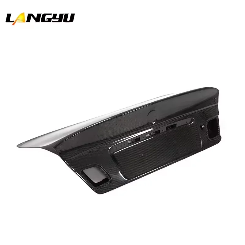 Tapa maletero fibra carbono BMW E46 Serie 3 - imagen 3
