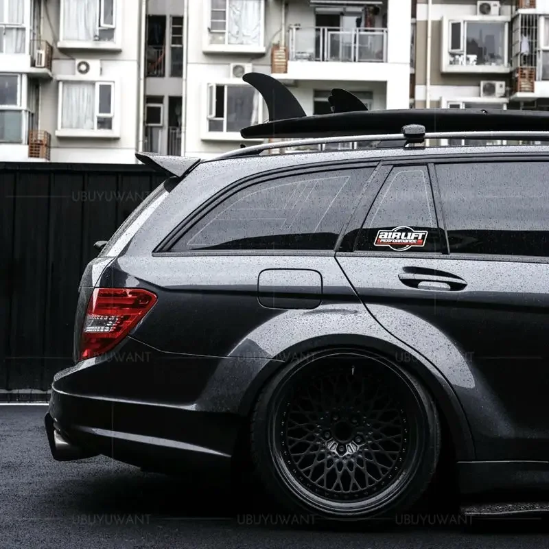 Alerón de techo fibra de carbono Mercedes W204 Estate 2010-2014 - imagen 4