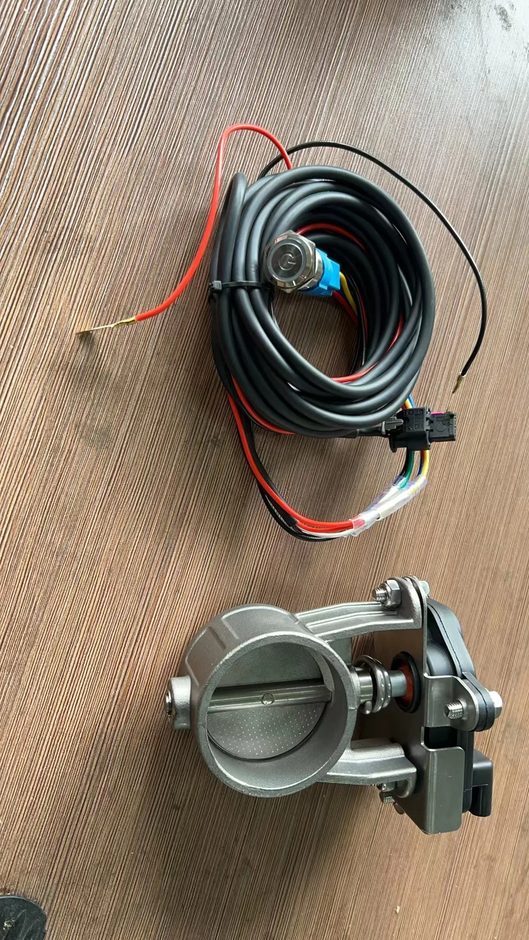 Valvula de escape electrica con boton y sellado hermetico 2 a 3 pulg - imagen 3