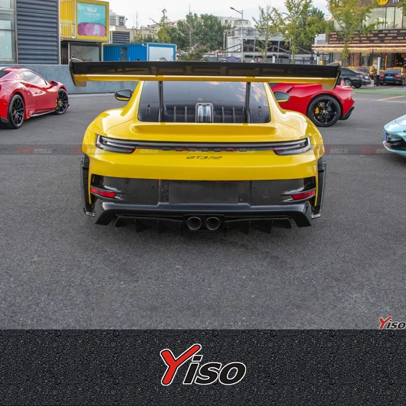 Kit fibra de carbono OEM Porsche 992 GT3 RS: falda frontal y labios - imagen 2