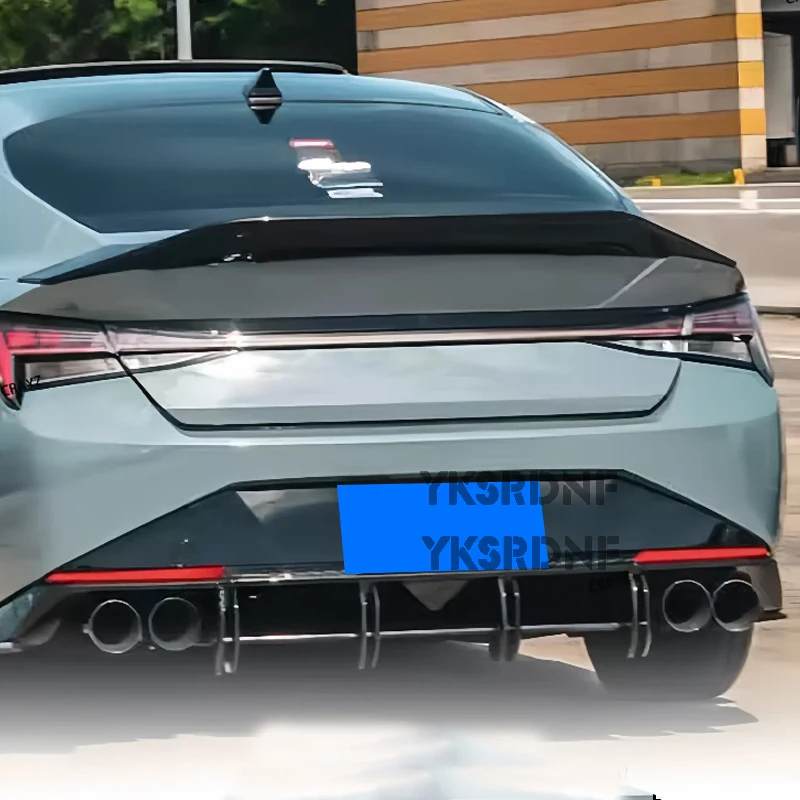 Alerón trasero estilo R ABS negro – Hyundai Elantra CN7 2020-2023 - imagen 3