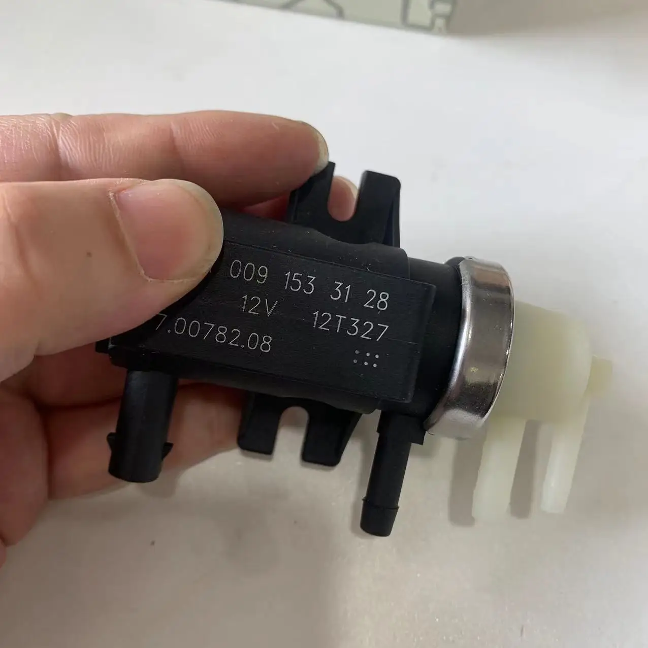 OEM A 0091533128   Válvula de presión de control de vacío Turbo Boost para MERCEDES-BENZ E Sprinter C204 A207 W212 B906 SLK C (W205) - imagen 4