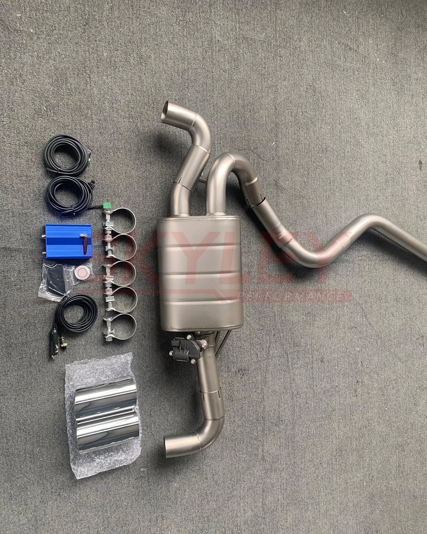 Escape cat-back SL con válvula para BMW Serie 1 F20/F21 1.6T - imagen 5