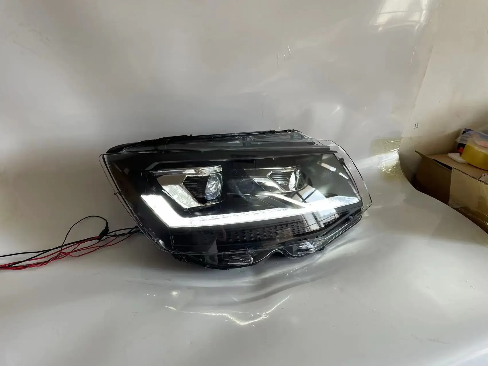 Faro LED completo con intermitente para VW Caravelle T6 - imagen 4