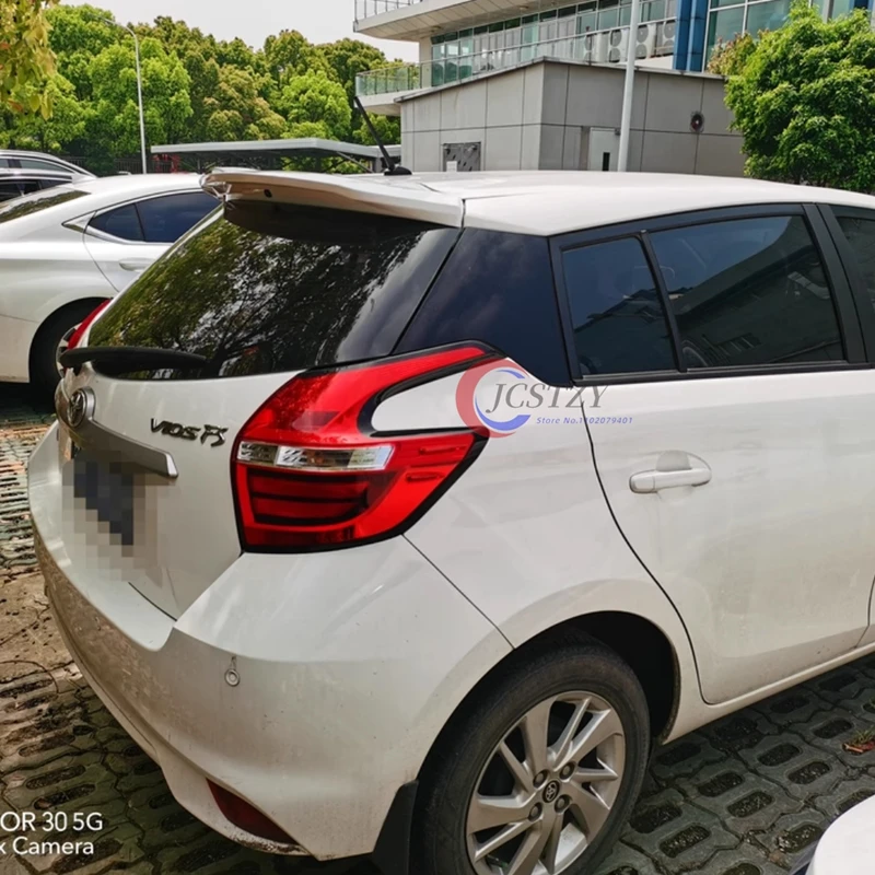 Para Toyota Yaris Spoiler 2014 - 2022 ABS plástico sin pintar Color alerón trasero del techo alerón del maletero estilo del coche - imagen 5