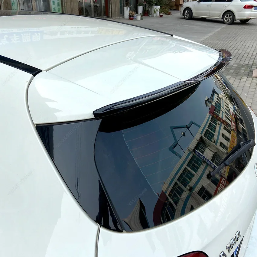 Alerón trasero fijo Mercedes-Benz Clase A W176 hatchback 2013-2018 - imagen 3