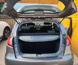 Amortiguador de gas para portón trasero Mitsubishi Colt Z30 2002-2013