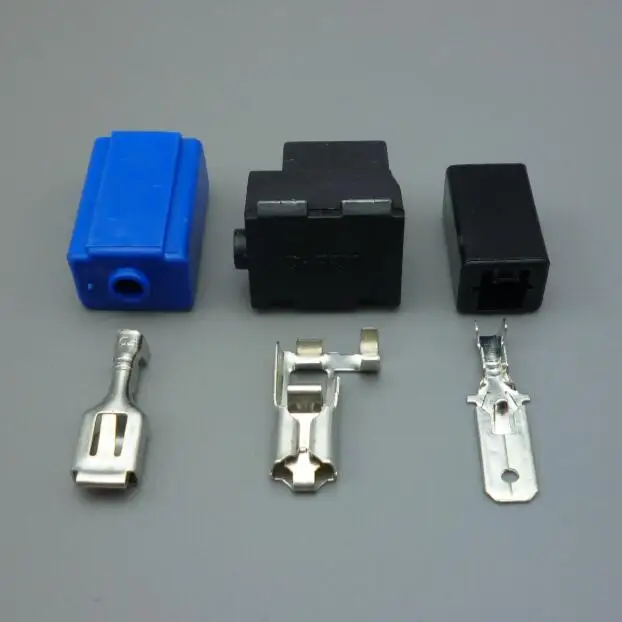 Shhworldsea Conector de cableado 12/24 V en ángulo recto para faros - imagen 3