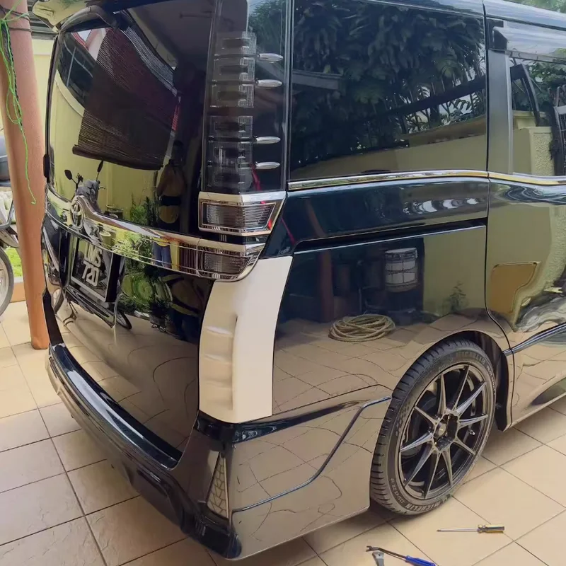Panel de conducto de esquina trasero fibra de carbono para Toyota Noah Voxy