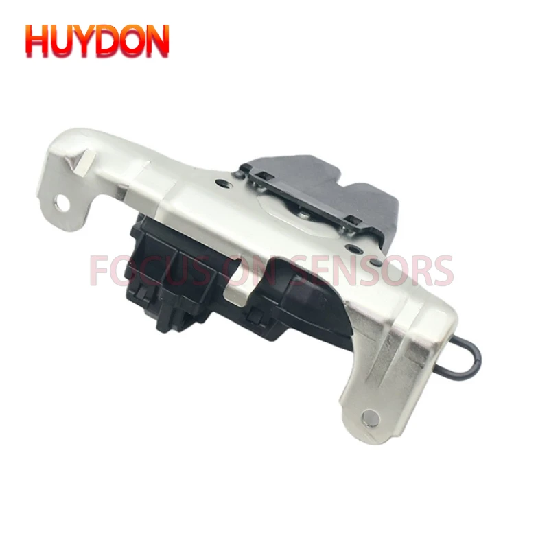 Actuador de cerradura maletero A2057500600 – Mercedes C W205 - imagen 5