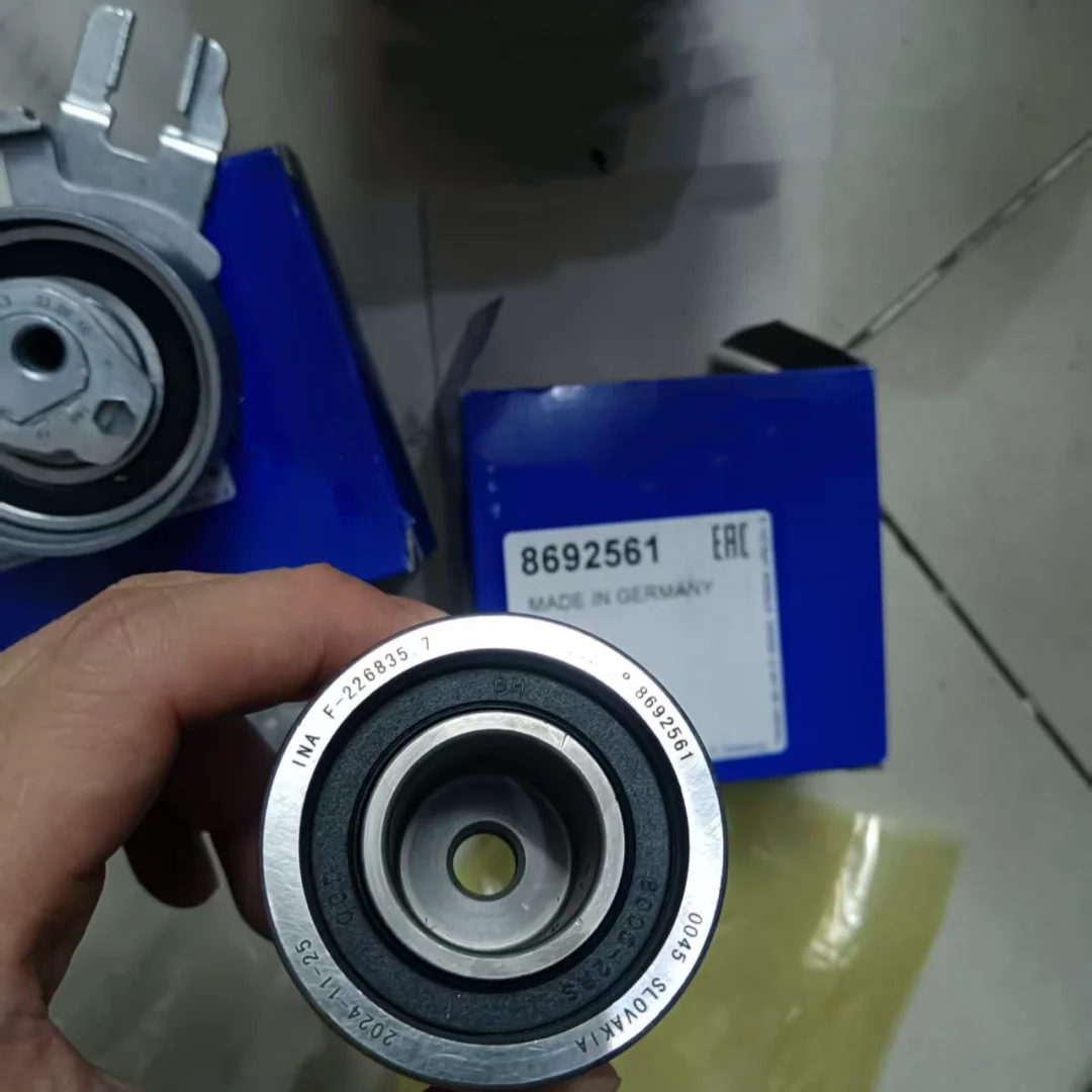 Kit correa de distribución 31359568 para Volvo C30, S40, V50 y V60 - imagen 2