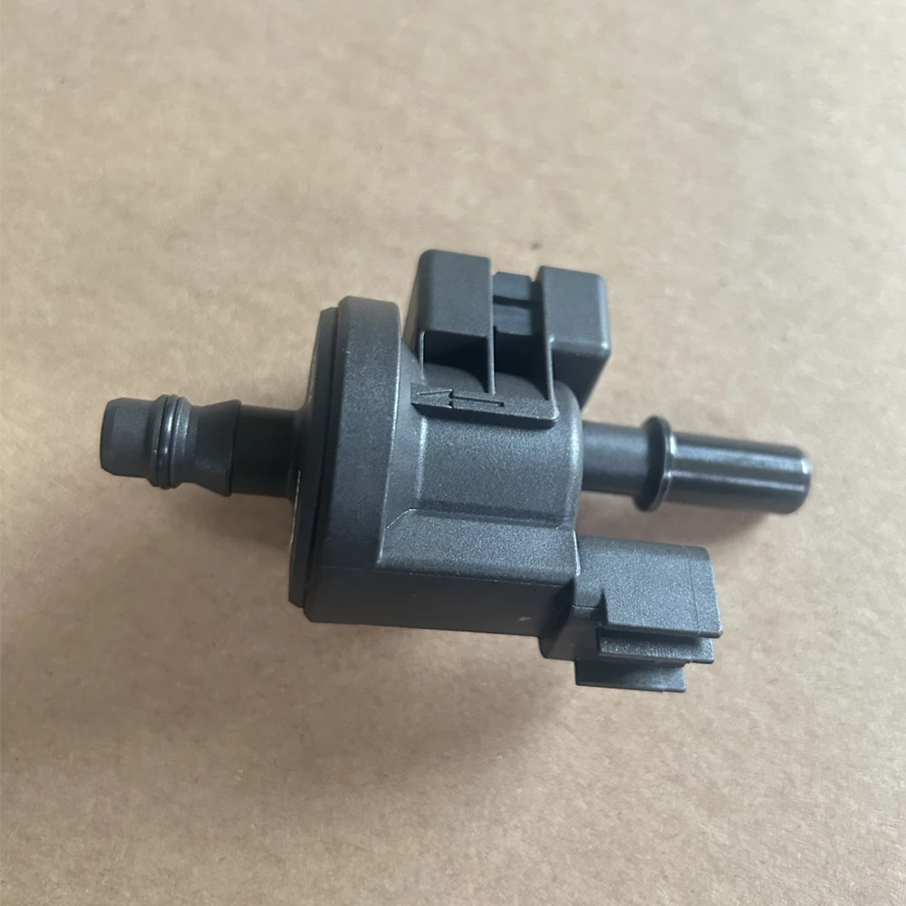 CU5A-9G886-AA Válvula de purga para Ford Fusion Mondeo MKZ 1.6L 2.0L
