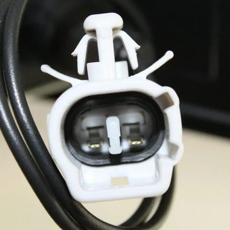 Toyota RAV4 1994-2005 Luz trasera de parachoques con giro y freno - imagen 4