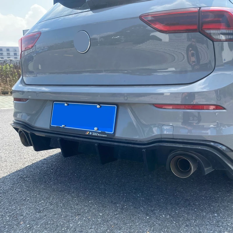 Difusor trasero Volkswagen Golf 8 GTI, R-Line y R (2020-2024) - imagen 3