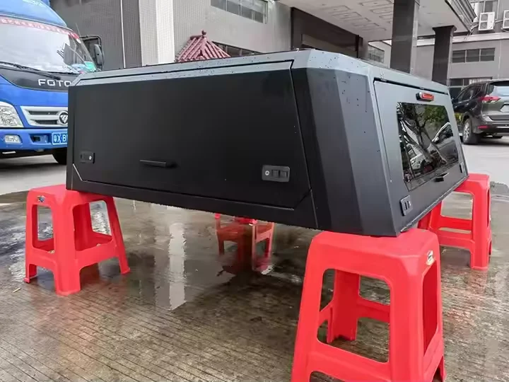 Tapa dura camper de aluminio para Toyota Hilux - imagen 2