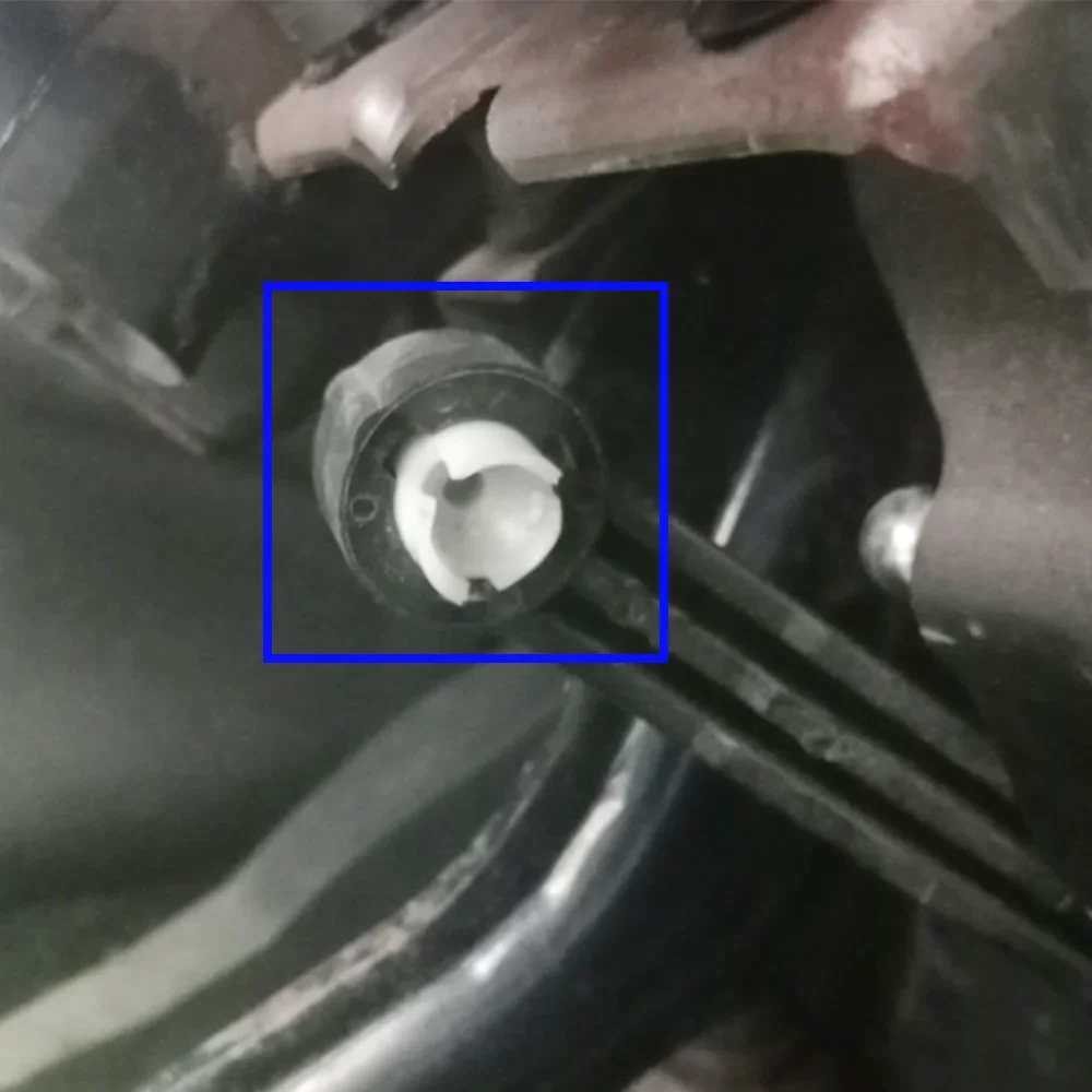 Bomba de embrague plástica 9676534480 – Citroen C2 C3 C4 C5 C6 Elysee - imagen 4