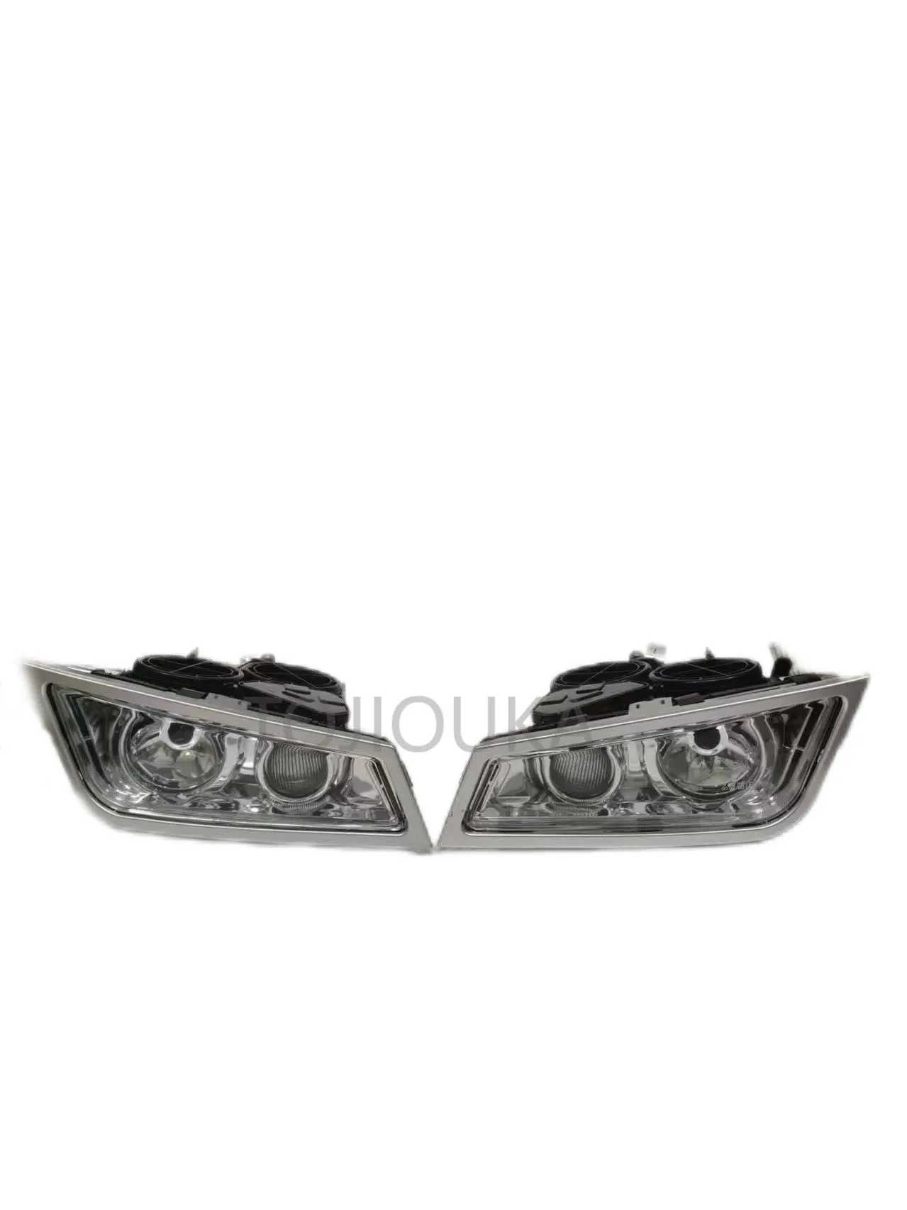 Faro antiniebla Volvo izquierdo para FH FM – OEM 21297918