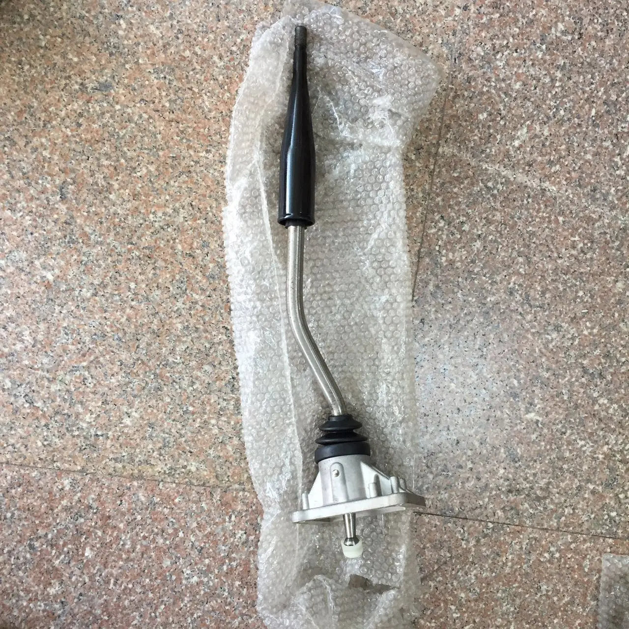 Palanca de cambio con retenedor – Toyota Hilux 33530-35420 - imagen 3