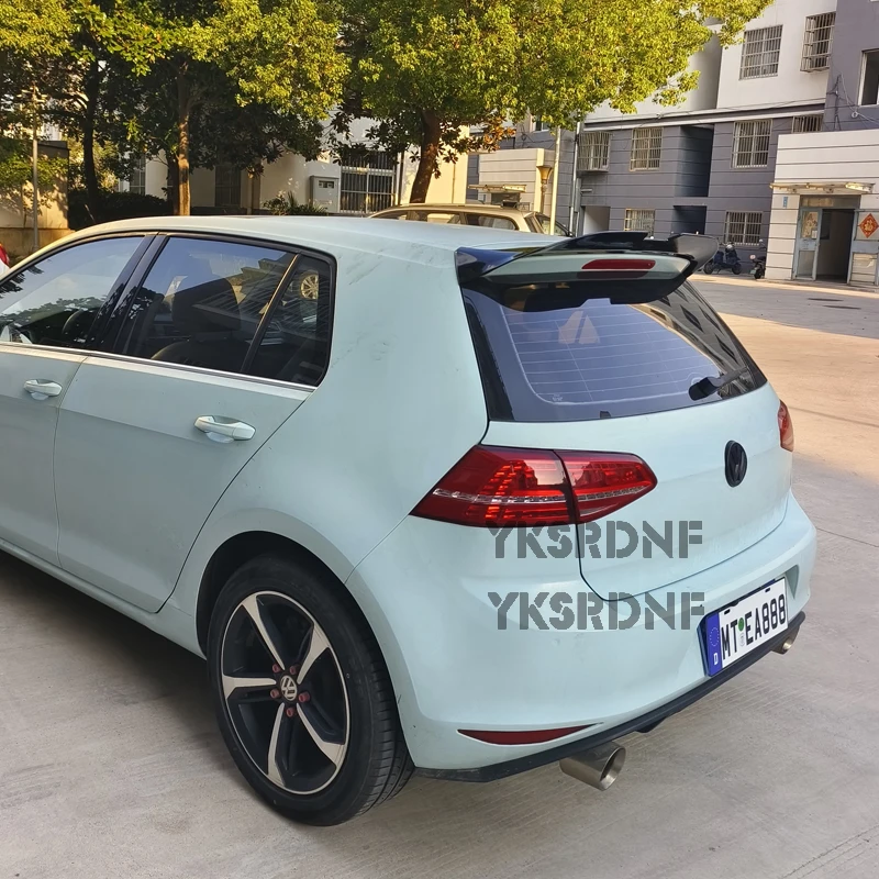 Alerón de techo Volkswagen Golf 7 GTI y R – extensión cubierta - imagen 3