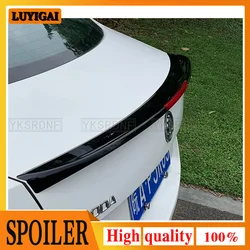Alerón lip de maletero ABS sin pintar para Skoda Octavia 2015-2020