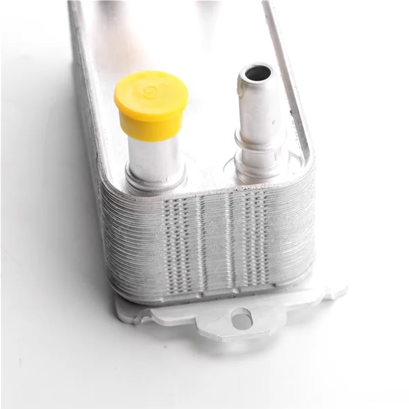 Enfriador aceite motor LR036354 – Range Rover Discovery 5 - imagen 5