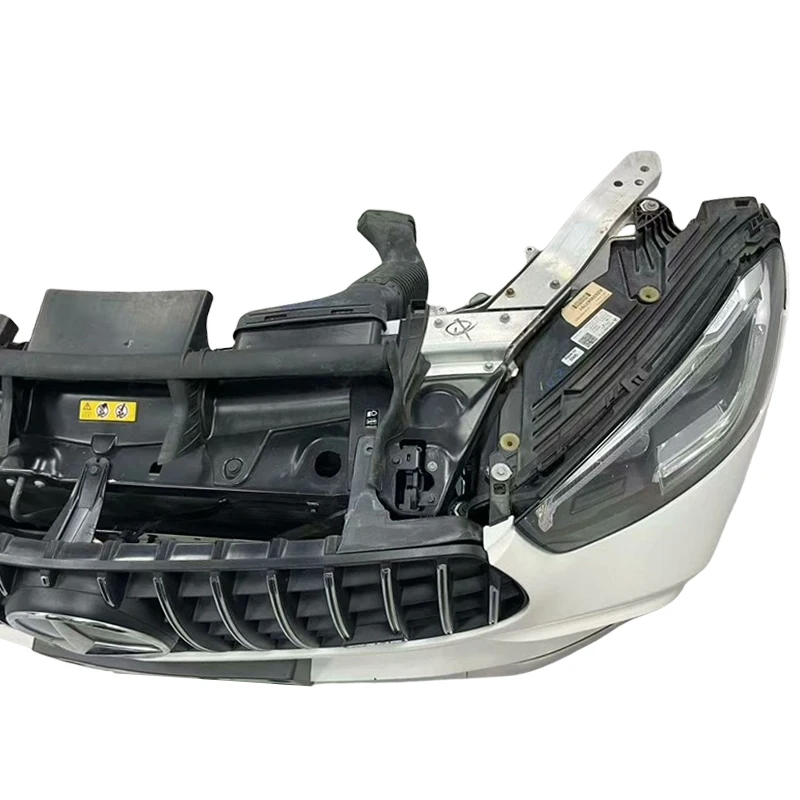 Parachoques delantero y trasero AMG GLC63S para Mercedes GLC200/260 - imagen 4
