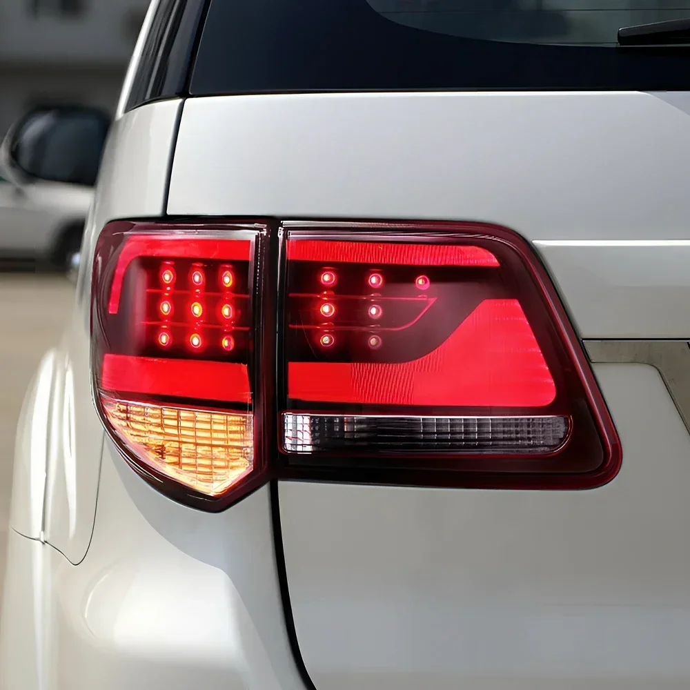 Pilotos traseros LED Toyota Fortuner 2012-2016 de conexión directa - imagen 2