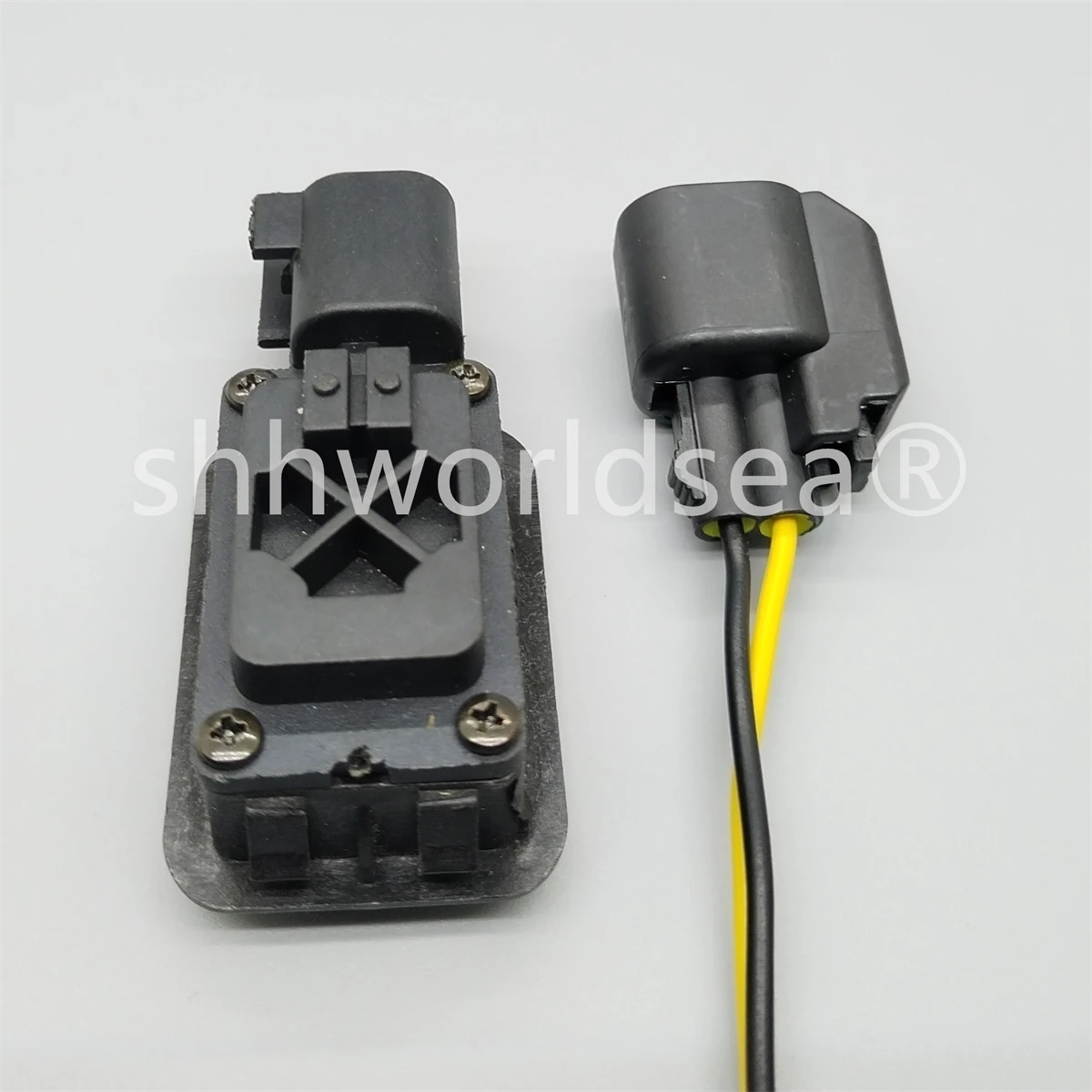 Shhworldsea 1L2T-14K147-AA – Interruptor luz caja de carga Ford F-150 - imagen 5