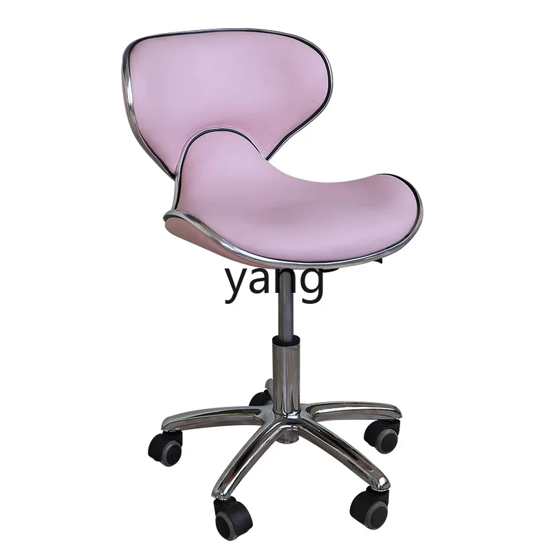 Silla de belleza con respaldo para manicura en un entorno profesional