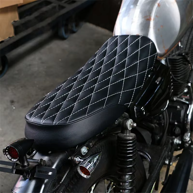 Asiento de moto Cafe Racer con joroba para Honda CG, CB y Kawasaki - imagen 3