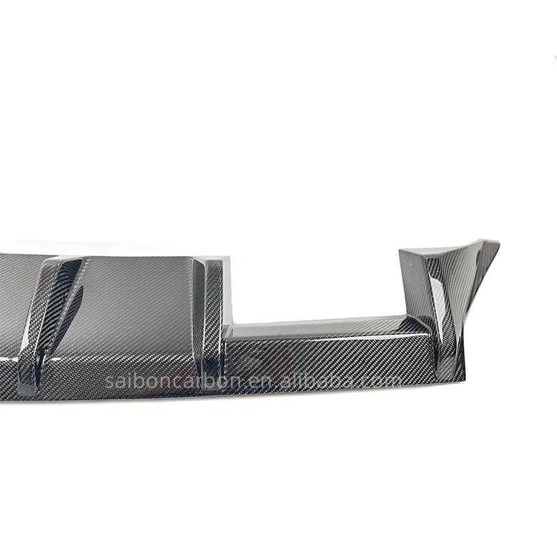BMW G87 M2 2023 Labio difusor trasero de carbono 3 aletas estilo MP - imagen 5