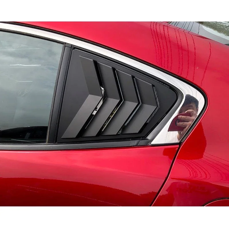 Embellecedor ventilación lateral ventana Mazda 3 Sedan 2020-2023 - imagen 3