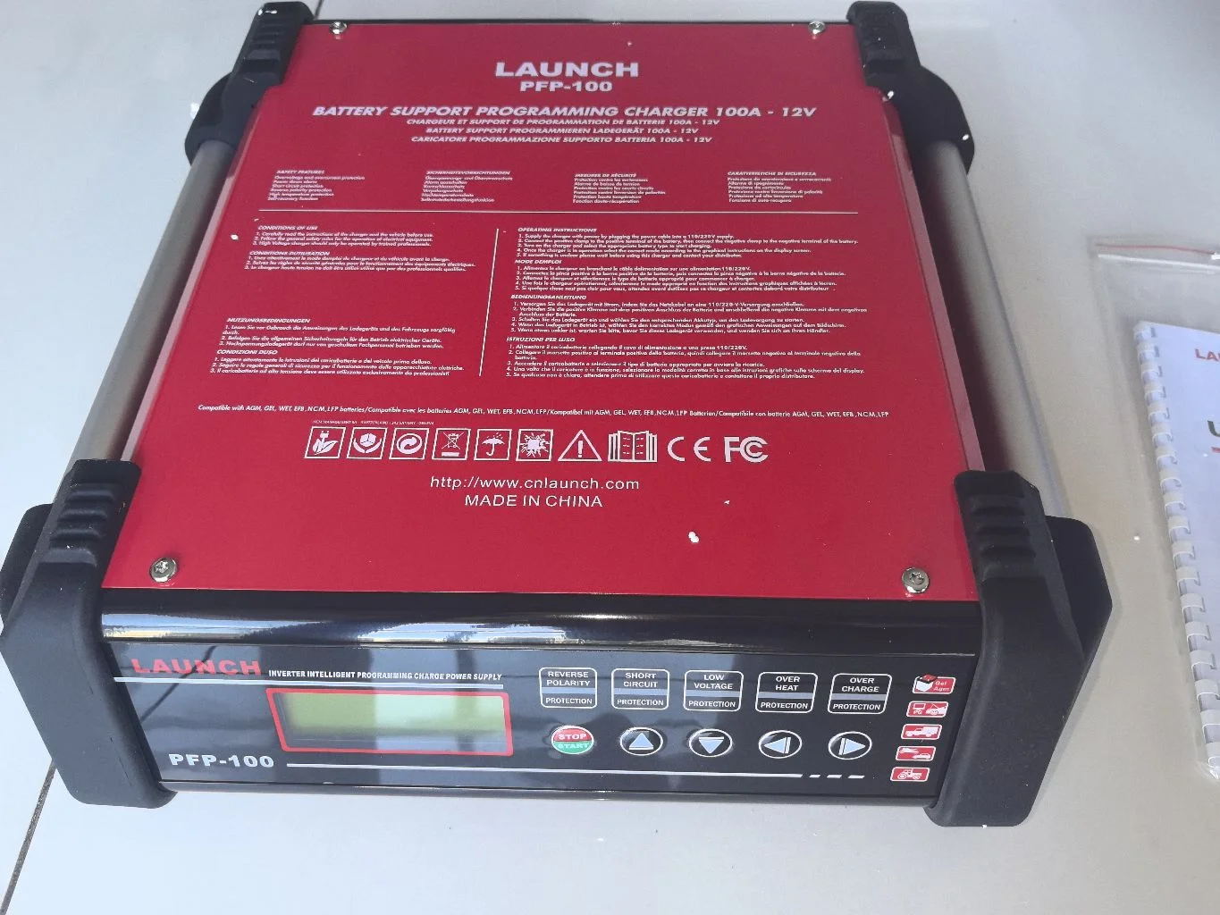 LAUNCH PFP-100 Cargador de batería y mantenedor para programación