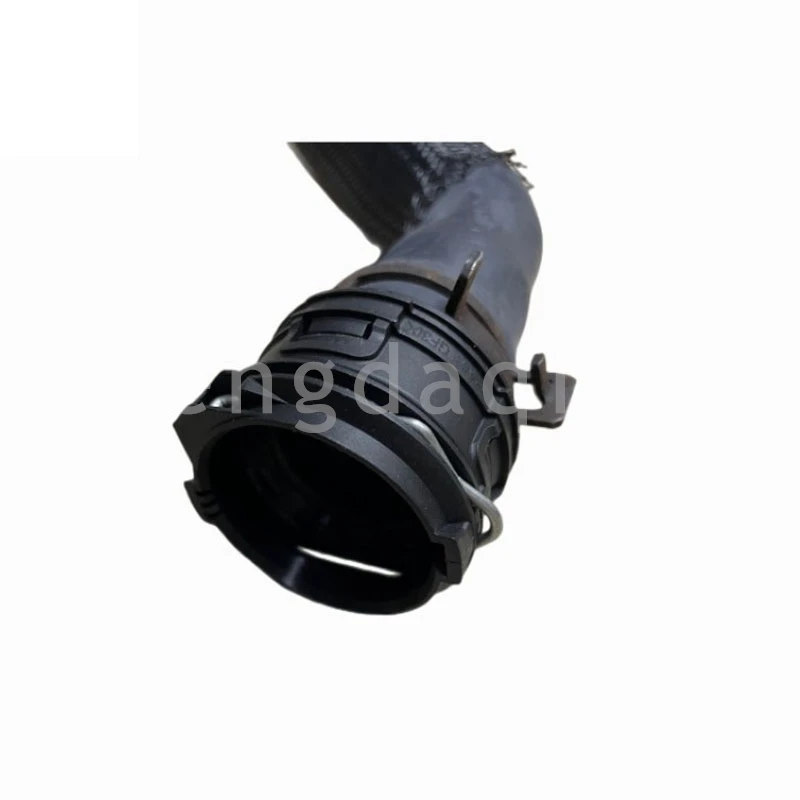 Conector para el circuito de refrigeración del motor
