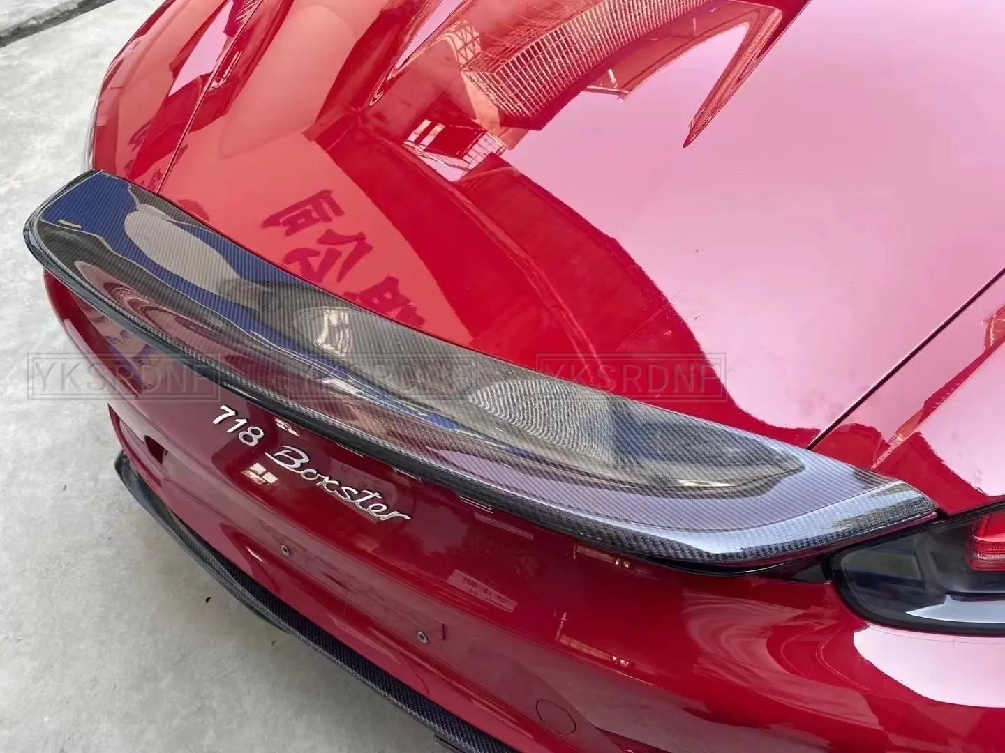 Alerón trasero fibra carbono Porsche Boxster Cayman 718 - imagen 2