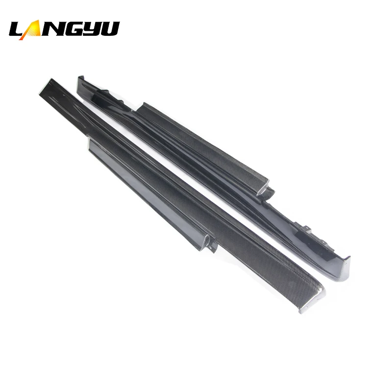 Faldones laterales de fibra de carbono para Nissan GT-R R35 - imagen 3