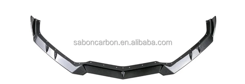 Detalle del material ABS con acabado en fibra de carbono