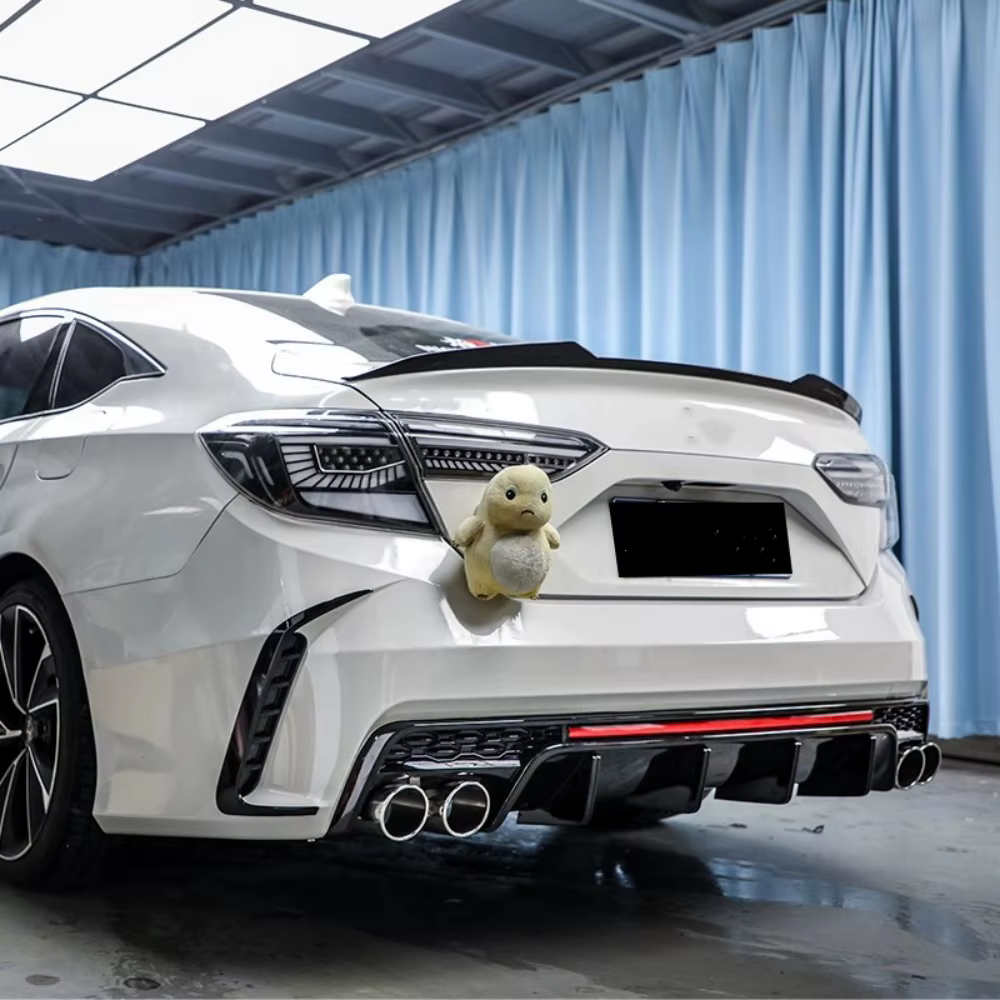 Embellecedor de paragolpes trasero Honda Accord X 2018-2022 sin pintar - imagen 5