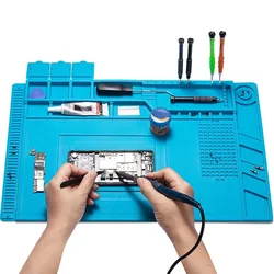Estación de soldadura SiliconeWorkPad con cinta magnética antiestática PCBA