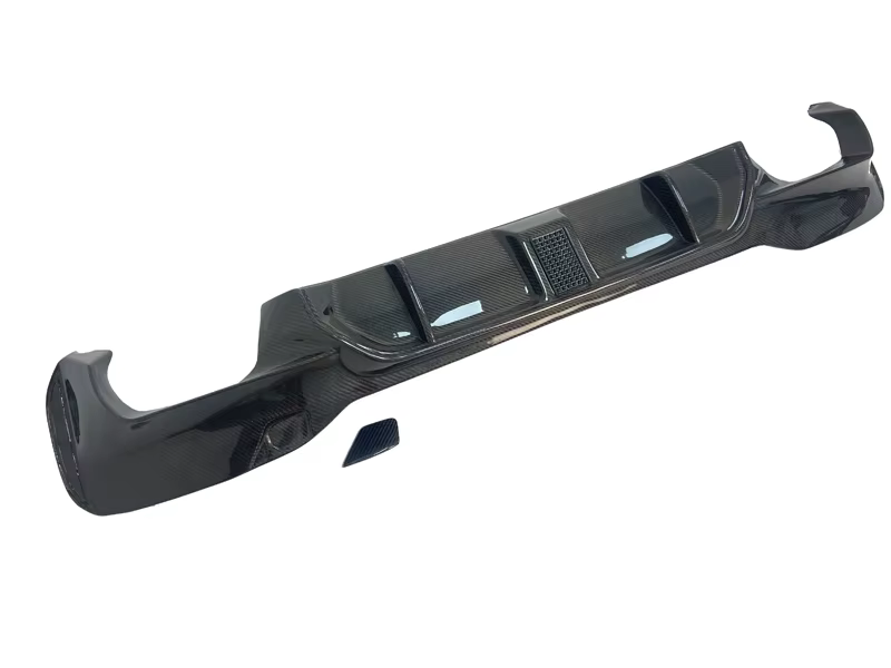 Labio difusor KHL de fibra de carbono con LED para BMW M5 F90 - imagen 2