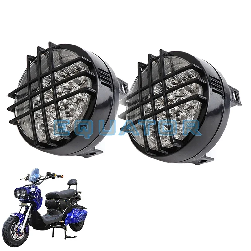 Vista frontal del conjunto de faros delanteros para scooter