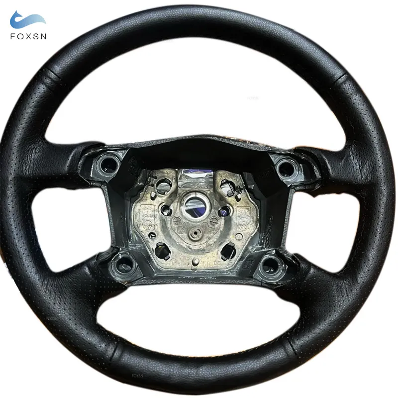 Funda de volante de cuero perforado para VW Golf IV y Passat B5