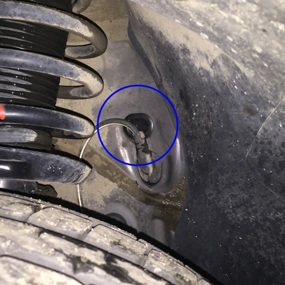 Tapón cubre orificio carrocería VW Tiguan 5N 2007-2016 - imagen 3