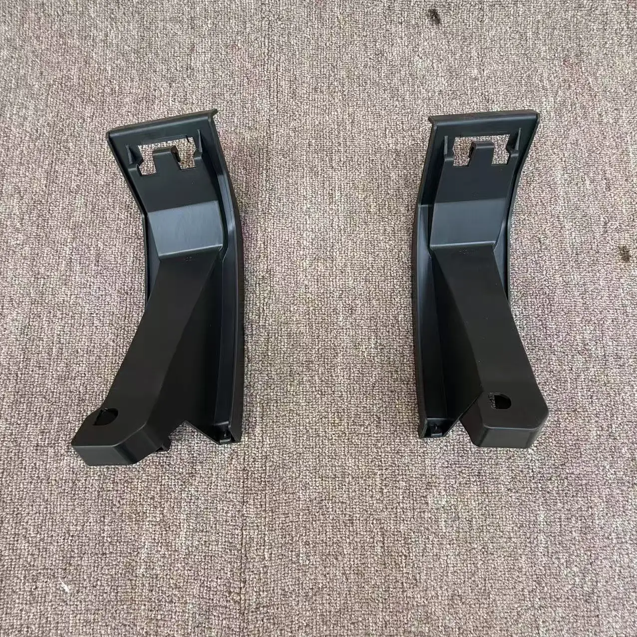 Difusor trasero Mercedes C W204 2011-2014 con tubo de escape - imagen 3