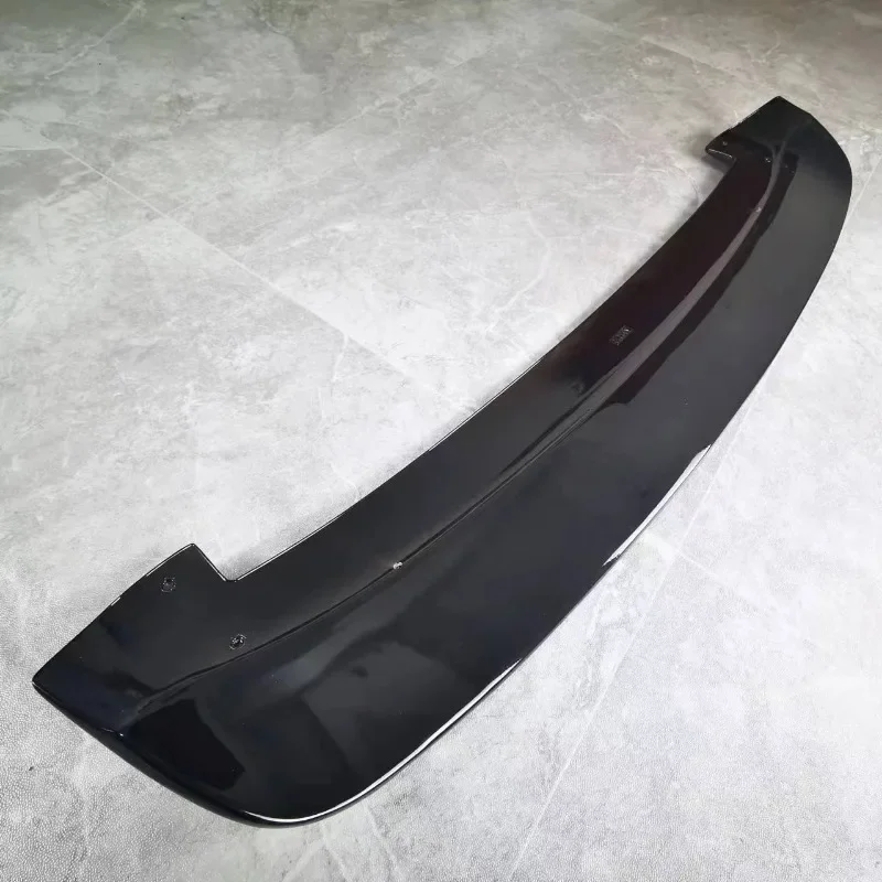 Alerón trasero negro brillo para Volkswagen Golf IV R32 (1997-2004) - imagen 5