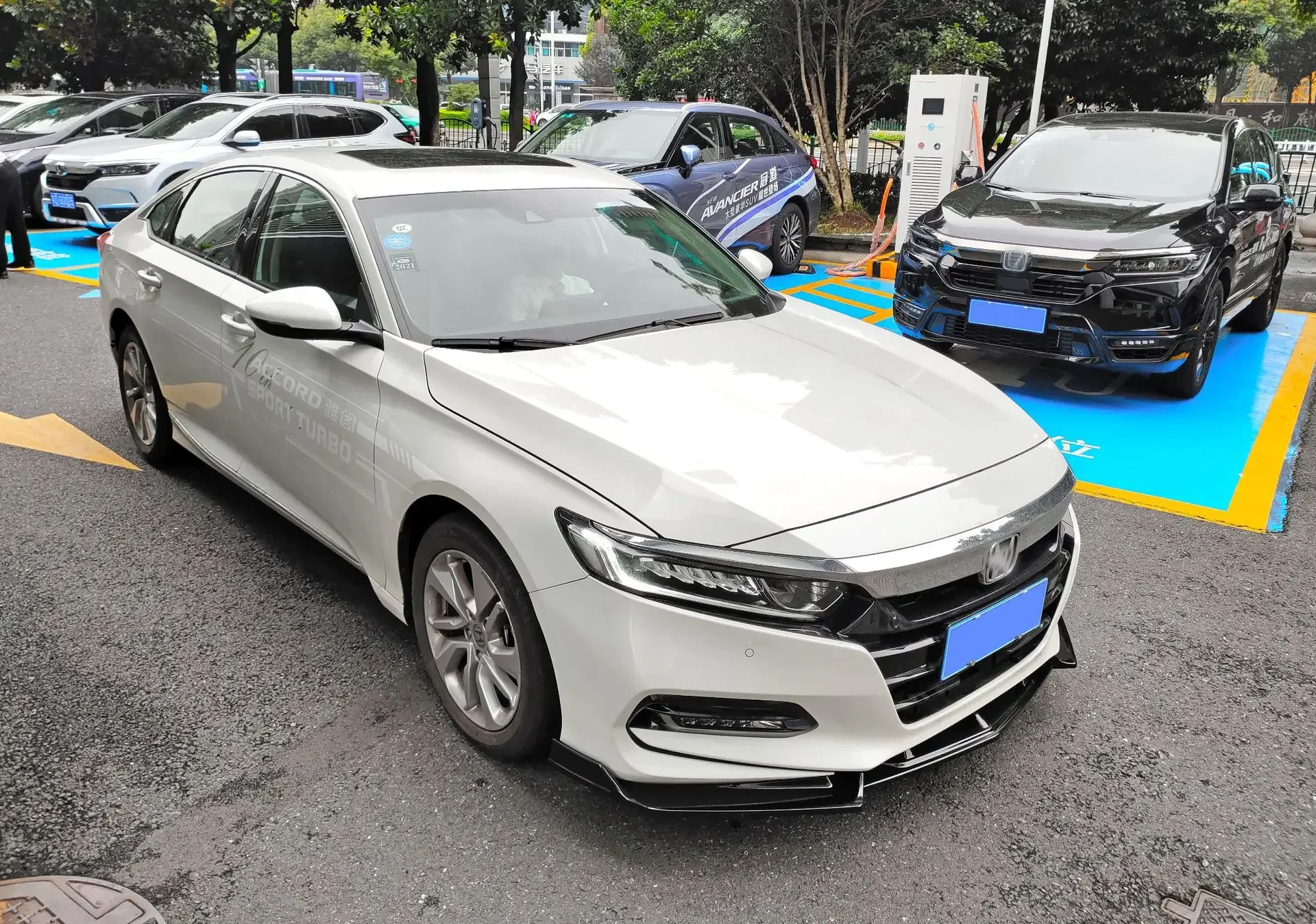 Divisor de parachoques delantero para Honda Accord 2018 - 2020, difusor de labio, alerón, falda tipo Z, Kit de carrocería, pala de tira decorativa - imagen 2