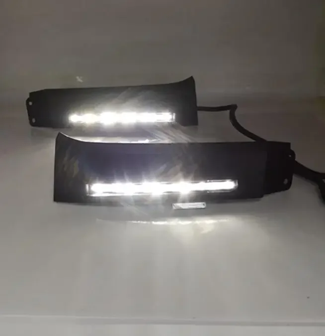 Faros antiniebla delanteros Toyota Tundra 2007-2013 y Sequoia 2008 - imagen 2