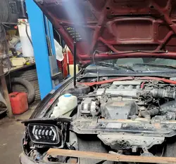 Amortiguador de capó delantero Toyota Celica T180 1989-1993