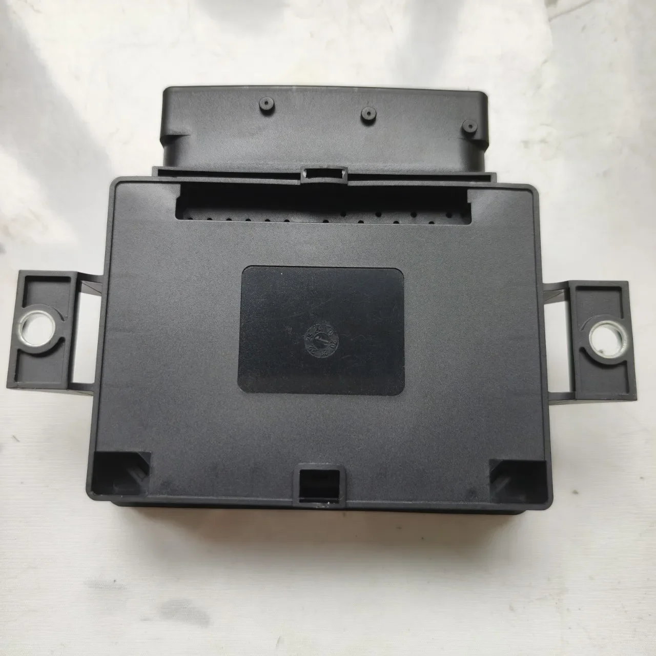 68330407AA Modulo de control de freno de estacionamiento - Chrysler 200 - imagen 4