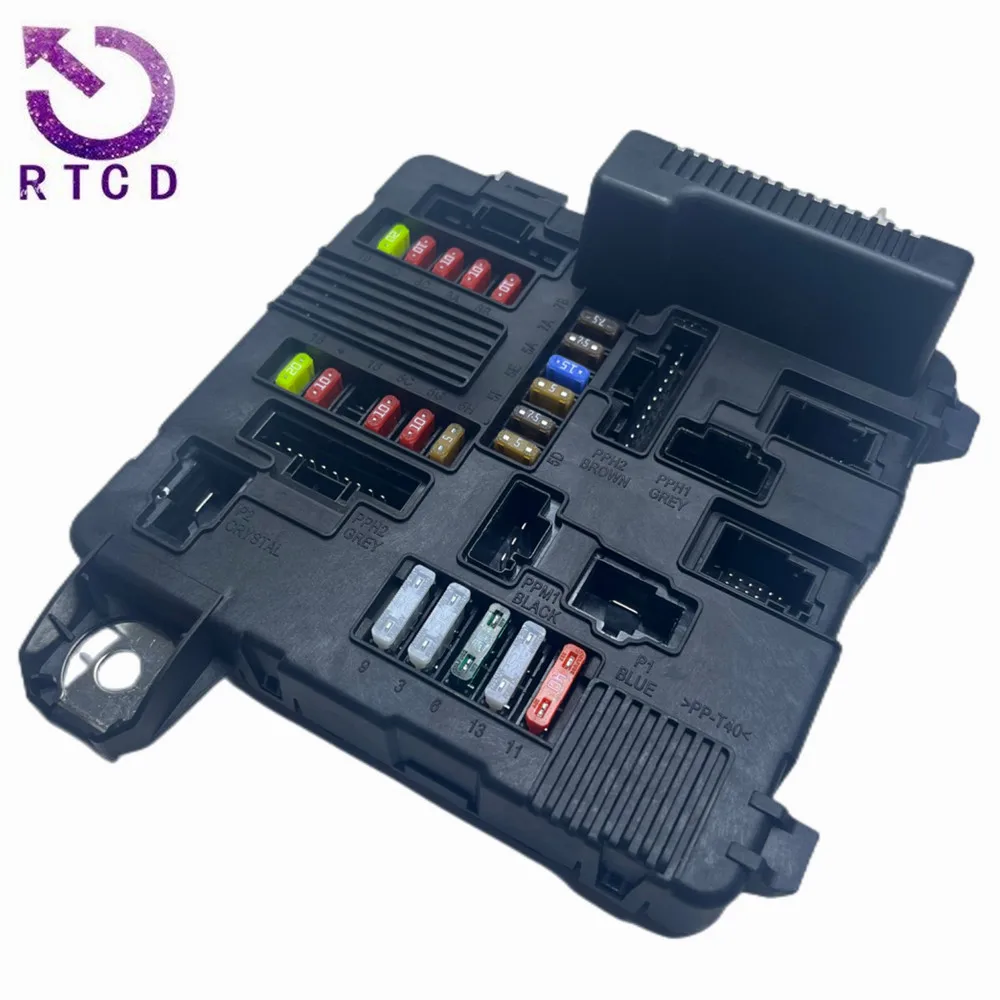 Caja de fusibles Renault Megane 8200306033 - imagen 2